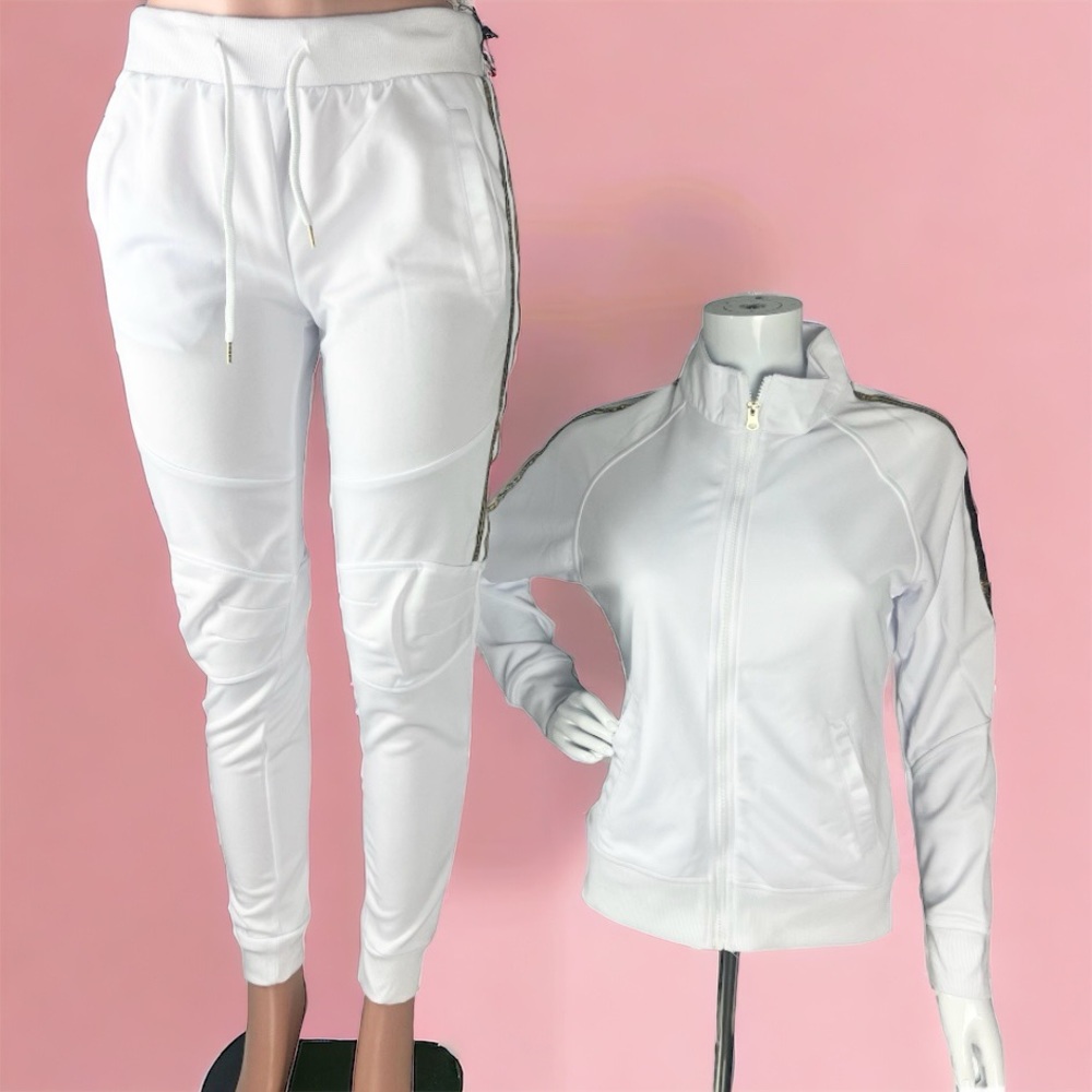WOMEN’S INTERLOCK JOGGER SUIT-WHITE